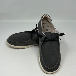 Hey Dude Women’s Wendy Chambray Off Black size US 9 Slip-On Shoes